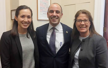 Wendy Kordesch and GSA President-elect Isabel Montanez discuss climate change with Rep. Jimmy Panetta.